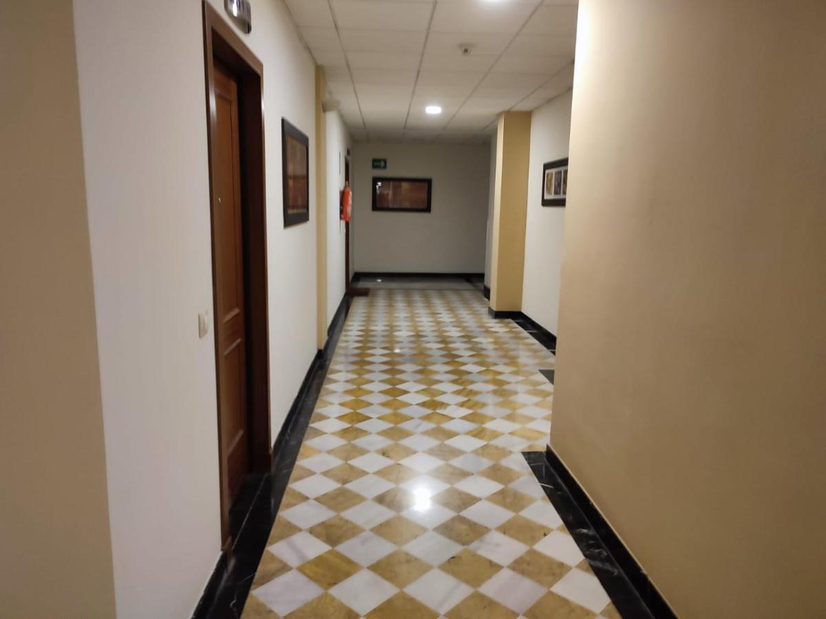 Fibes Lux Sevilla Este. المظهر الخارجي الصورة
