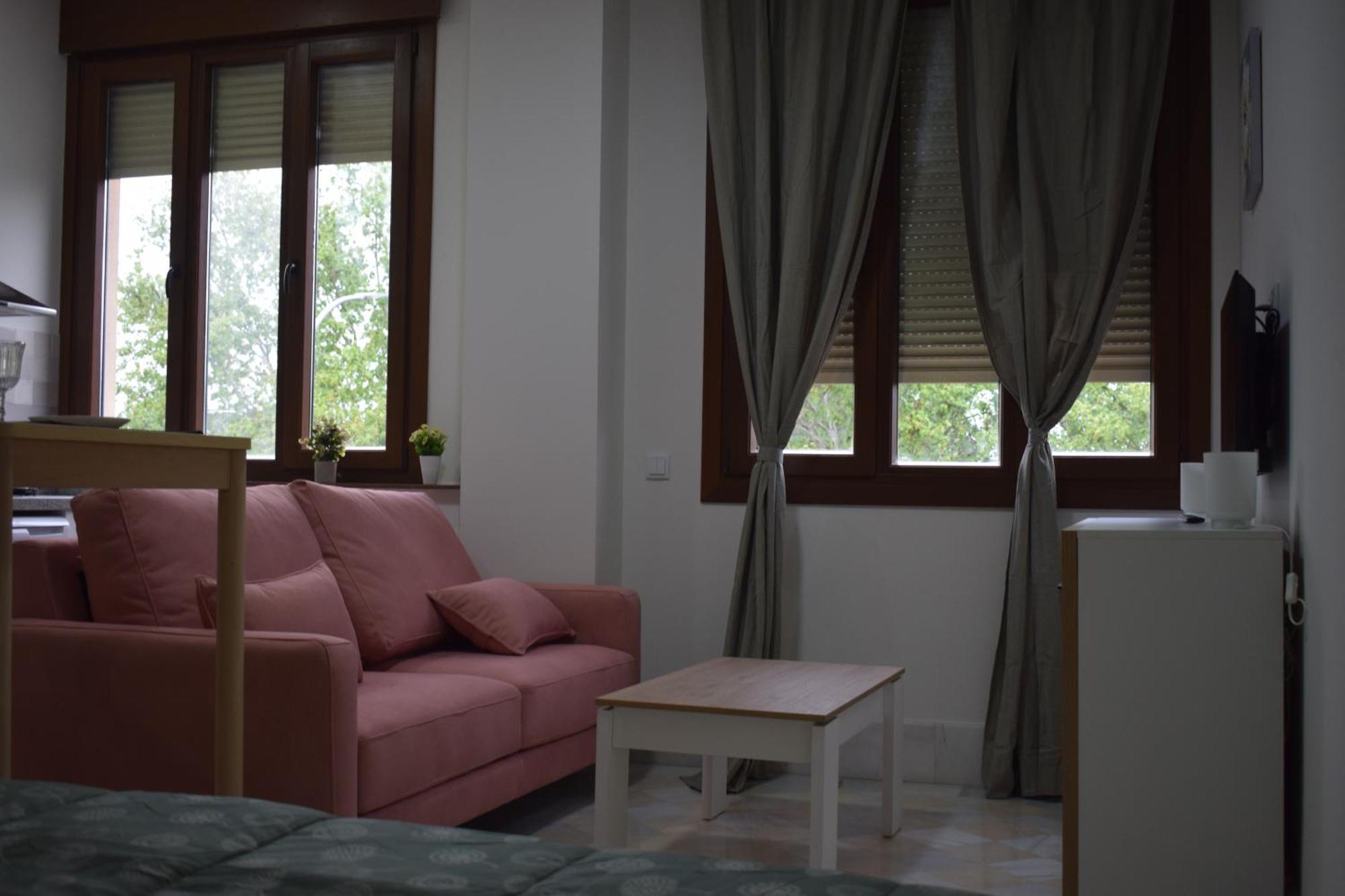 Fibes Lux Sevilla Este. المظهر الخارجي الصورة